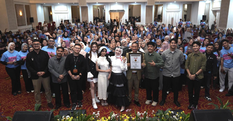 dabe beaute Dabe Beaute Pecahkan Rekor Live Affiliator Terbanyak di Satu Lokasi dabe beaute - ilustrasi berita Dabe Beaute Pecahkan Rekor Live Affiliator Terbanyak di Satu Lokasi