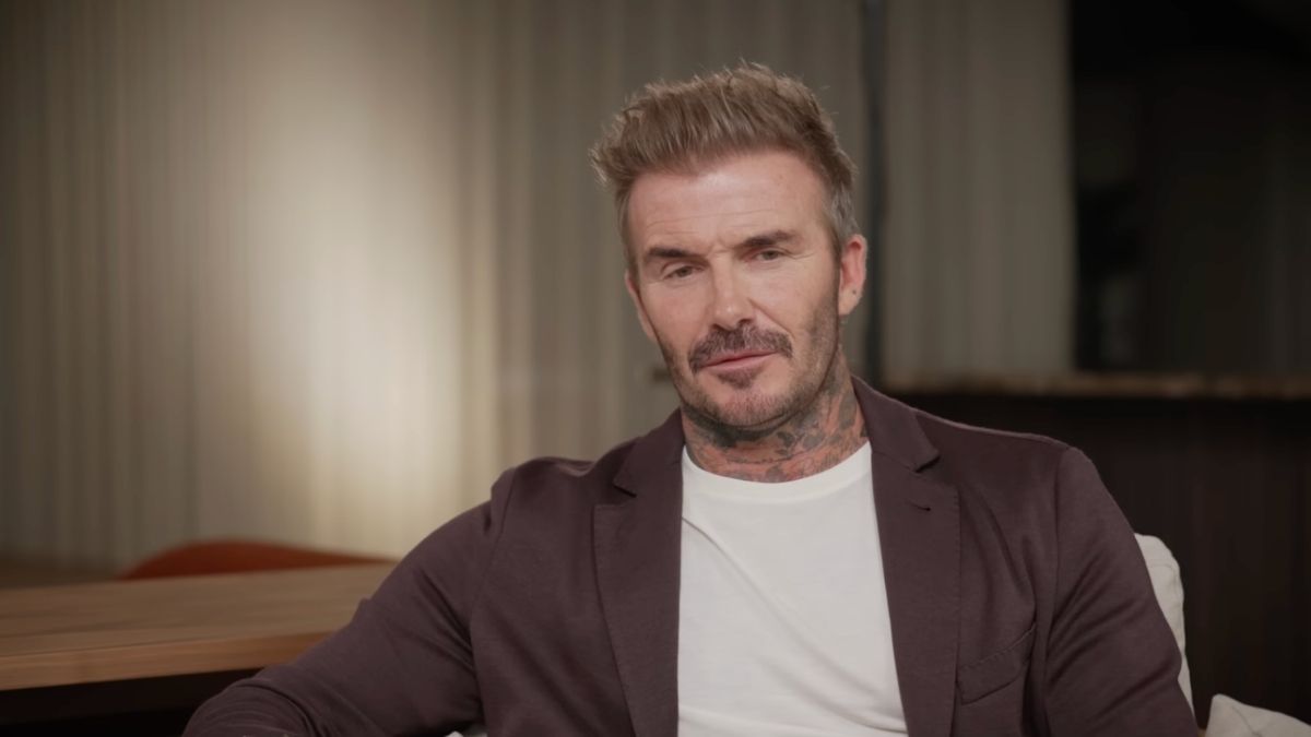 david beckham David Beckham dan Postingan Hari Ayah yang Dianggap 'Olive… david beckham - ilustrasi berita David Beckham dan Postingan Hari Ayah yang Dianggap 'Olive Branch' untuk Brooklyn