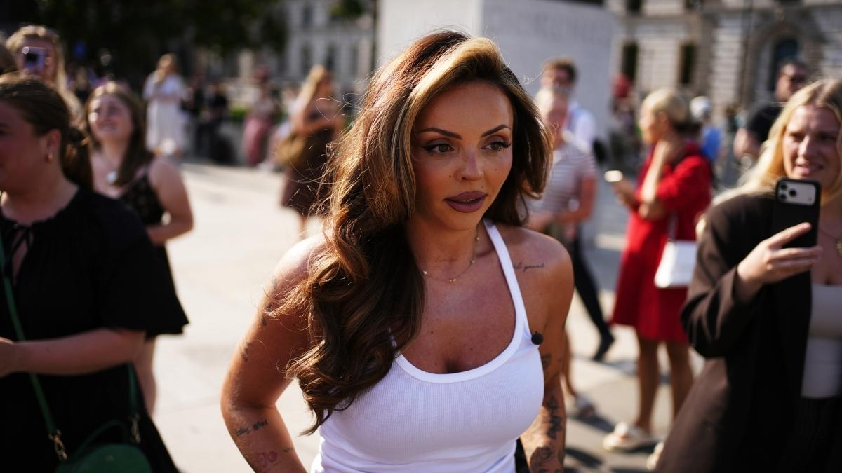 jesy nelson - ilustrasi berita Zion Foster Buka Suara Usai Putus dari Jesy Nelson dan Menegaskan Janji Pengasuhan