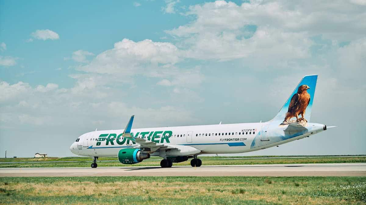 frontier flight fft3453 - ilustrasi berita Frontier Flight FFT3453 Dialihkan, Mendarat di Charlotte Douglas pada 6&hellip;