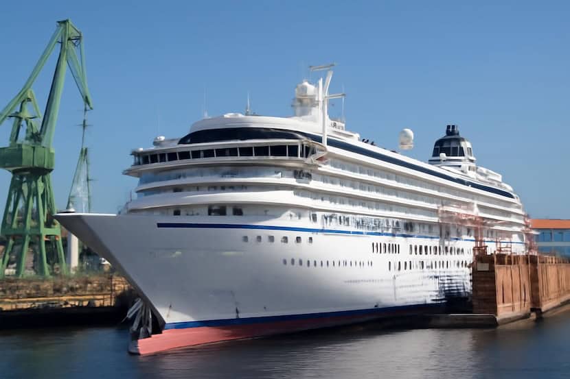 cruise rewards - ilustrasi berita Cruise Rewards Dorong Lonjakan Belanja Onboard di Kapal Pesiar, Azamara dan Carnival…